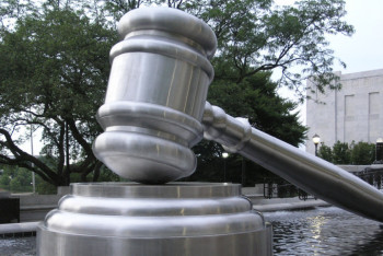 Парламент экологияны бүлдіргендерге жауапкершілікті күшейту бойынша қорытынды шығарды