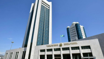 Фотография к новости: Парламент палаталарының бірлескен отырысы өтіп жатыр