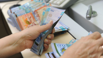 Фотография к новости: Қаңтар оқиғасынан зардап шеккен кәсіпкерлерге толықтай төлем жасалды – Досаев