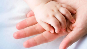 Фотография к новости: 2,8 млрд теңге. Досаев Алматыдағы ана мен бала өлімін қалай азайтатынын айтты