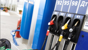 Фотография к новости: 400 мың тонна жанар-жағармай нарықтық бағадан төмен сатылды – Смайылов