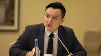 Фотография к новости: Үлкен державалар бізге қарсы қысым көрсетіп жатыр – саясаттанушы