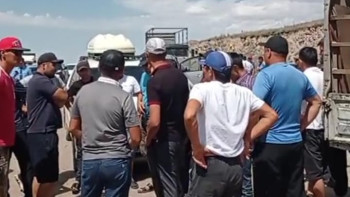 Фотография к новости: Райымбек пен Кеген ауданының халқы наразылыққа шықты