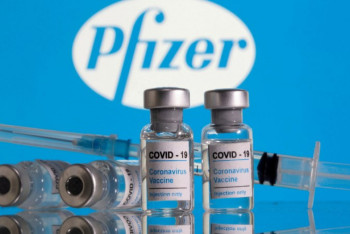 Фотография к новости: 300 мың доза Pfizer вакцинасын сатып аламыз - вице-министр