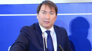 Фотография к новости: Шенеуніктер ақбөкенді жоюға қатысты ұсыныстары үшін жауап берсін – Данияр Сабырбаев