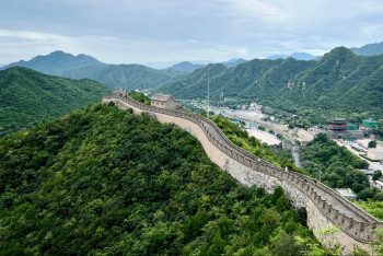 Фотография к новости: Ұлы қытай Қорғанына саяхат