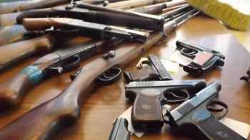 Фотография к новости: Таразда қаңтарда ұрланған қару көмілген қойма табылған