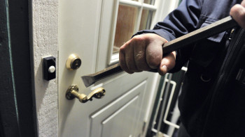 Фотография к новости: Пәтер ұрылары қалай жазаланады?