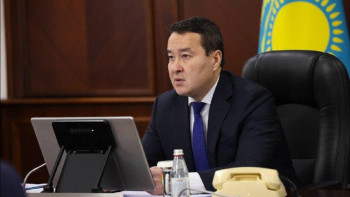 Фотография к новости: Адамдарды күнделікті болып жатқан қарапайым мәселелер алаңдатады - Үкімет басшысы