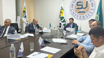 Фотография к новости: Сарапшылар тұқым түрінің тапшылығы мәселелерін талқылады