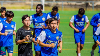 Фотография к новости: Жас футболшы еуропалық жастар мен қаракөздеріміздің ойынын салыстырды