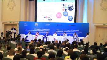 Фотография к новости: Ақтауда Тамыз конференциясы өтті