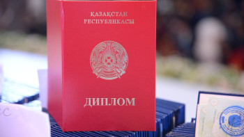 Фотография к новости: Ғылым министрі «диплом басып шығаратын фабрикаларды» жабу туралы айтты