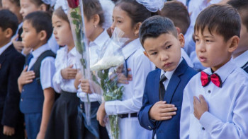 Фотография к новости: Білім күні: Желіні «бүлдірген» бүлдіршіндер