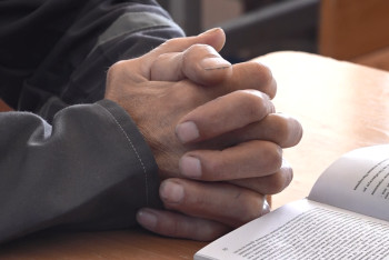 Фотография к новости: 200-ден астам сотталушы партаға отырды