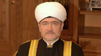 Фотография к новости: Адамзат бір бірін тыңдай алмағандықтан зардап шегіп келеді - Шейх Равиль Гайнутдин