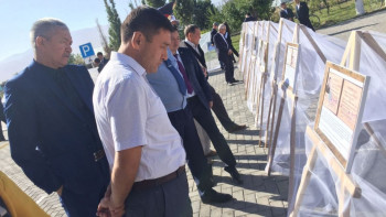 Фотография к новости: Асанбай Асқаровқа-100 жыл. Құжаттар көрмесі өтті