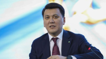 Фотография к новости: Ерлан Қарин президент сайлауы туралы: Ереже өзгеріссіз қалады және қайта қаралмайды