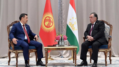 Қырғызстан мен Тәжікстан президенттері шекарадағы қақтығысты талқылады