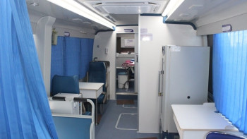 Фотография к новости: Жылжымалы медициналық кешен ауылдарды аралап жүр