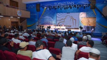 Фотография к новости: Түркістандық диқандар мақта бағасының көтерілмегеніне наразы