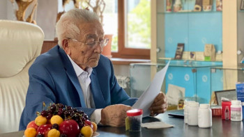 Фотография к новости: Төрегелді Шарманов: Қант – халық денсаулығының жауы