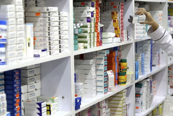 Фотография к новости: Дәрі жасайтын кәсіпорындар кетіп жатыр. Дәріханаларда неге дәрі жоқ?