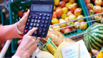 Фотография к новости: Азық-түлік бағасы статистика бойынша 20, ал шын мәнінде 50 %-ға қымбаттады – сенатор