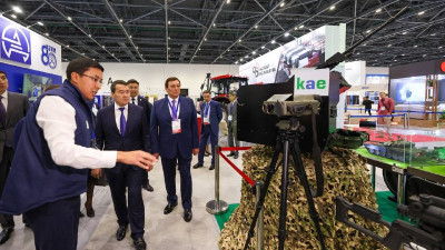 Бұл жағдай бізді алаңдатып отыр. Смайылов машина жасау саласына кешенді шаралар қажет екенін айтты