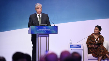 Фотография к новости: 2025 жылға дейін елімізде 100 мың маман даярланатын болады – Мемлекет басшысы