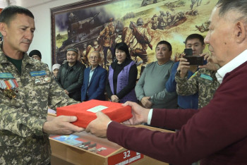 Соғыста қаза болған қос жауынгердің топырағы туған жерлеріне әкелінді