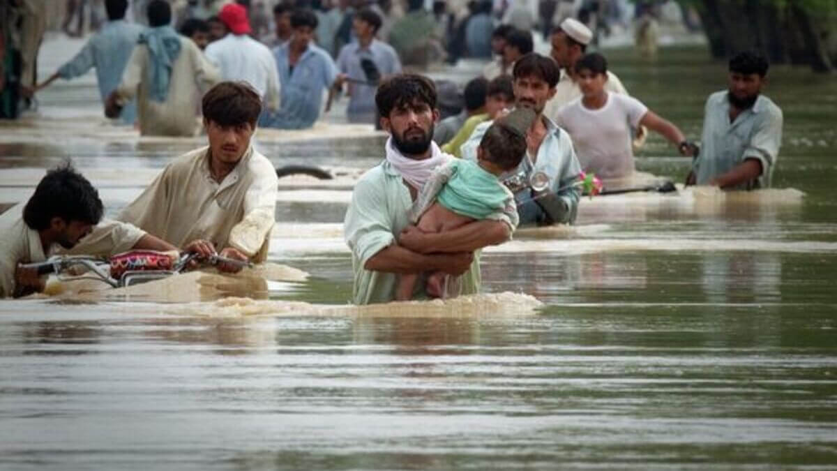 Пәкістанда су тасқынынан 1700-ге жуық адам қаза тапты
