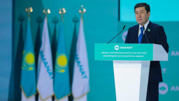 Фотография к новости: Партияның аты ғана емес, заты да өзгерді – Қошанов