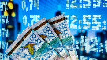 Фотография к новости: Теңгенің айырбастау бағамына қысым көрсеткен қандай жайттар?