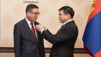 Фотография к новости: Қазақстан ғалымы Моңғолияның «Достық» орденімен марапатталды