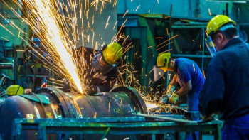 Фотография к новости: Өңдеу өнеркәсібі оң қарқынын сақтап отыр