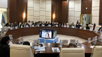 Фотография к новости: Елордада республика күніне орай халықаралық конференция болып өтті