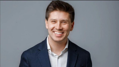 Тілге қатысты пікір білдірген кәсіпкерге желі қолданушылары байкот жариялады