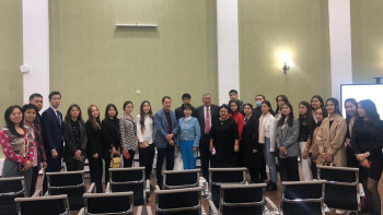 Фотография к новости: «Адал сайлау үшін» штабының мүшелері жастармен кездесті