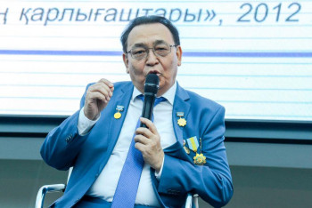 Өтеген Оралбайұлы: «Барыс» ордені еңбегіме берілген баға