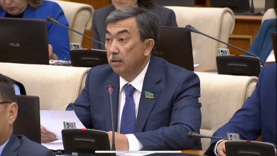 Депутат Жезқазғандағы ауызсу мәселесін шешу үшін Үкіметтен қаржы сұрады