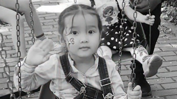 Фотография к новости: Қаңтарда оққа ұшқан Айкөркемнің ата-анасы шетелге көшіп кеткені рас па?