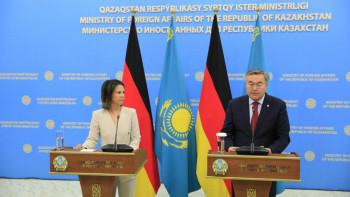 Фотография к новости: Қазақстан-Германия: Әділетті Қазақстанды құру мәселелері жөнінде пікір алмастық – Тілеуберді