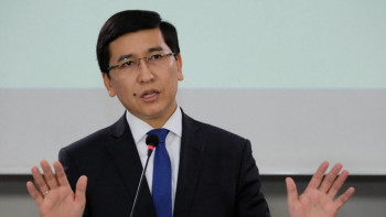 Фотография к новости: 3-4 жасар балаларға сабақ оқытылмайды. Аймағамбетов жаңа модель туралы айтты