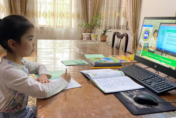 Фотография к новости: Тұмау эпидемиясы. ДСМ оқушылар қандай жағдайда онлайн оқытуға көшетінін айтты