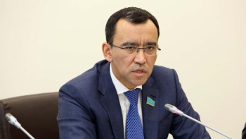 Фотография к новости: Сенат спикері: Конституциялық Сот туралы заң халықтың саяси құрылымдарға сенімін арттырады