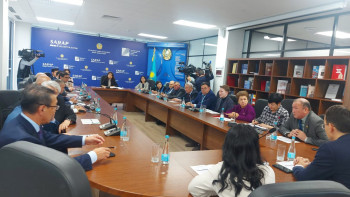 Фотография к новости: Қоғамдық кеңес әзірлеген Ұлттық баяндама Президент қарауына ұсынылады