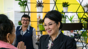 Фотография к новости: Үміткер Салтанат Тұрсынбекова Түркістанға барды