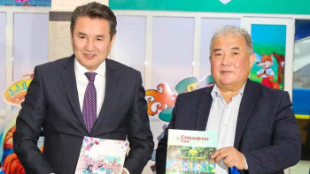 Фотография к новости: Қызылордада бояу кітапшалары шығарыла бастады