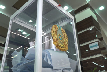 Фотография к новости: 507 ашық учаскеде екі мыңнан астам байқаушы жұмыс істейді